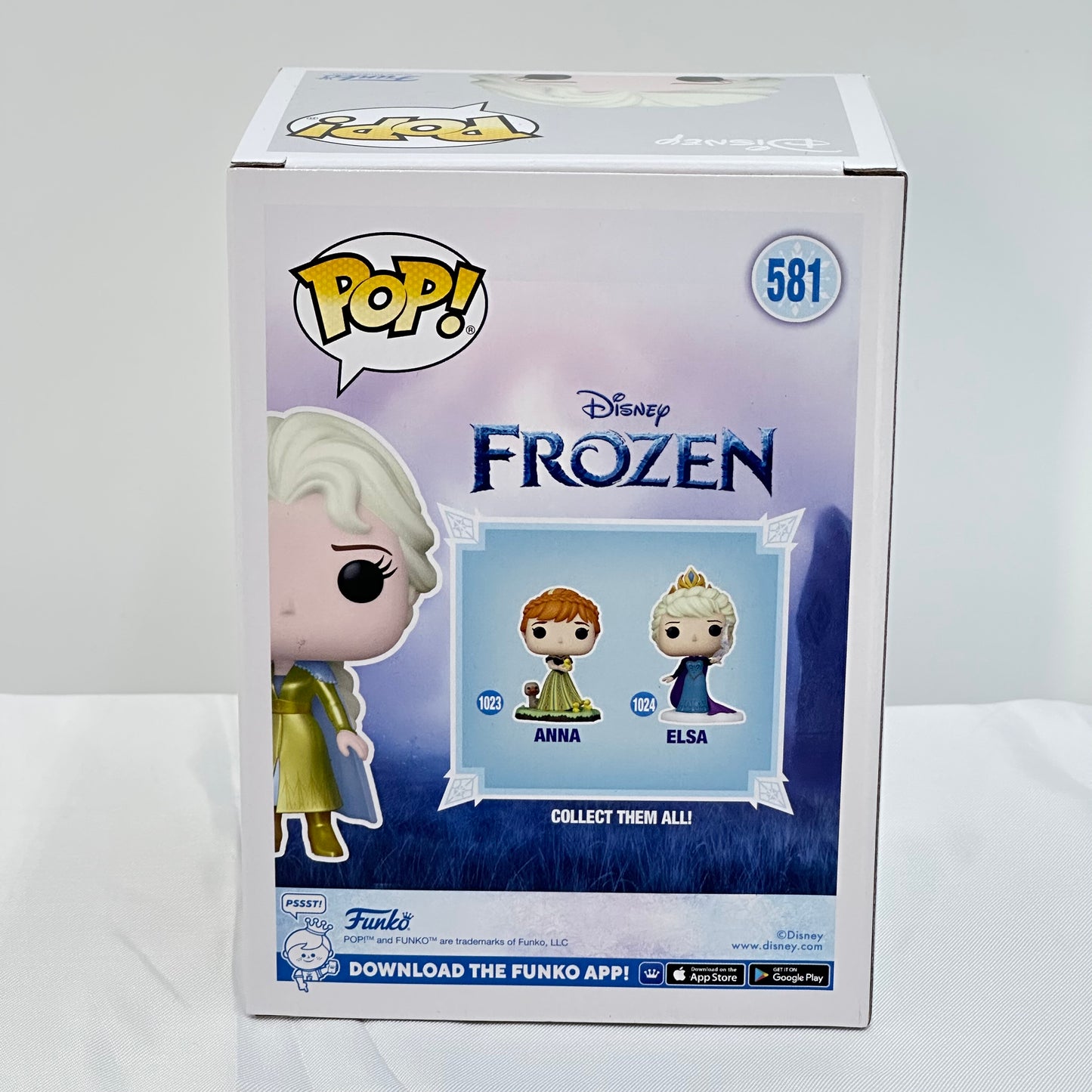 Funko Pop: Gold Disney Frozen 581 ELSA with Pin and Protective Case